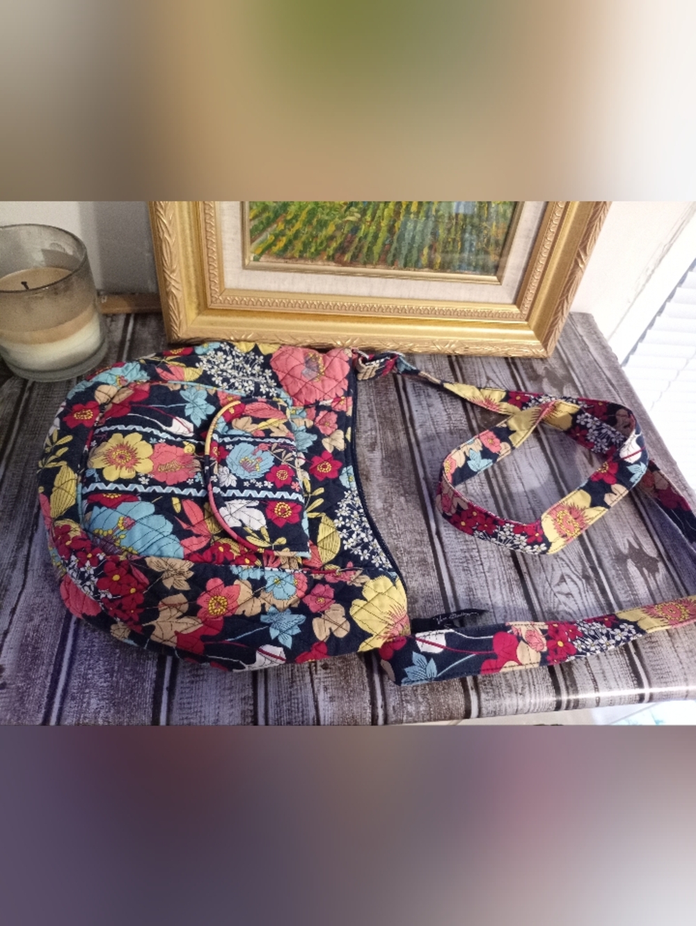 VERA BRADLEY QUILTED CROSSBODY FLORAL PURSE